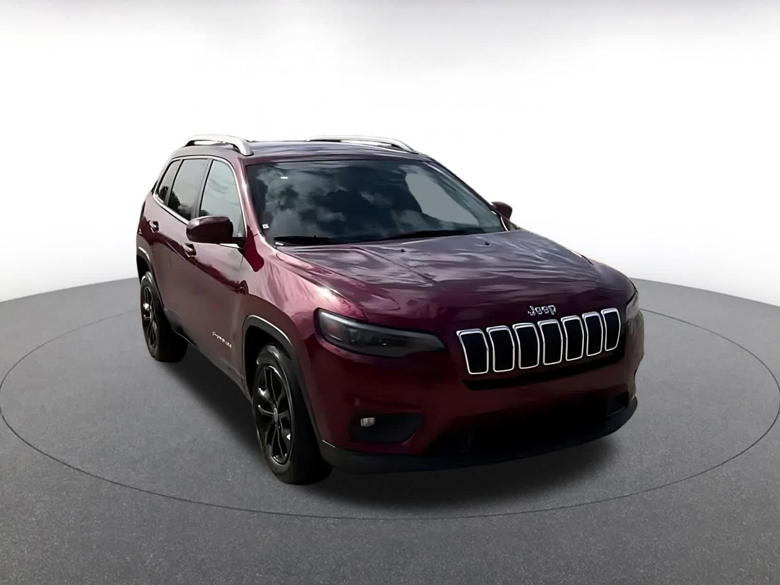 Thumbnail: 2020 Jeep Cherokee - 8