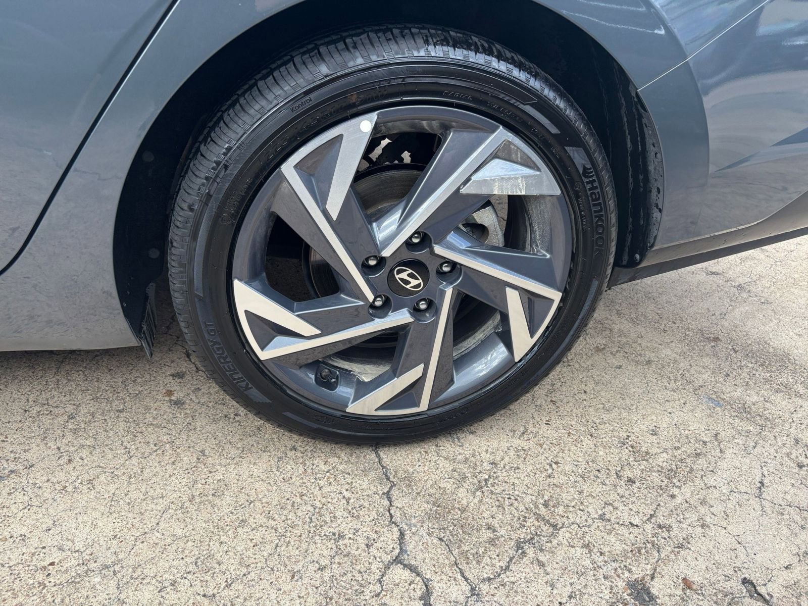 Thumbnail: 2025 Hyundai Elantra - 31