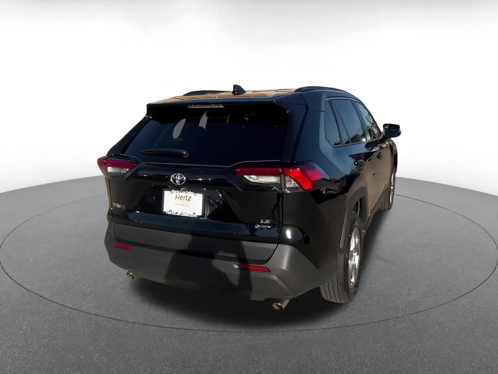 Thumbnail: 2025 Toyota RAV4 - 15