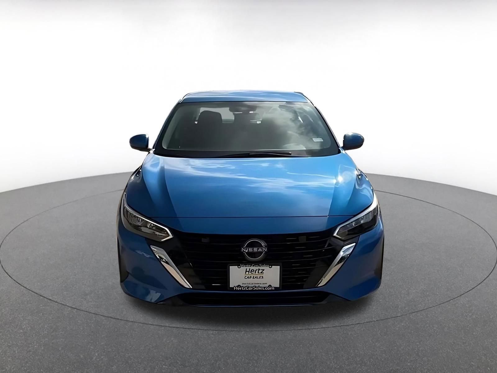 Thumbnail: 2025 Nissan Sentra - 4