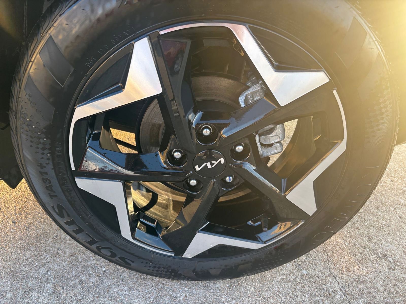 Thumbnail: 2025 Kia Seltos - 28