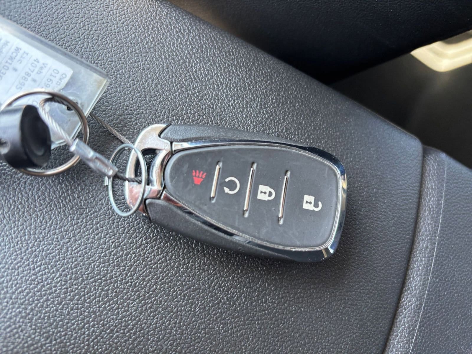 Thumbnail: 2025 Chevrolet Trax - 23