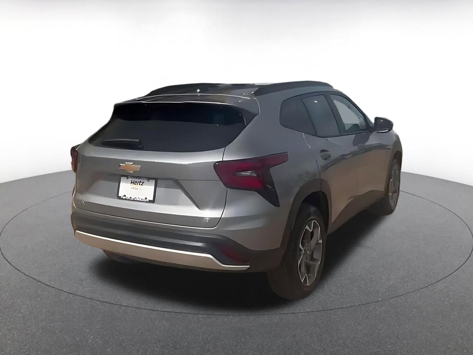 Thumbnail: 2025 Chevrolet Trax - 15