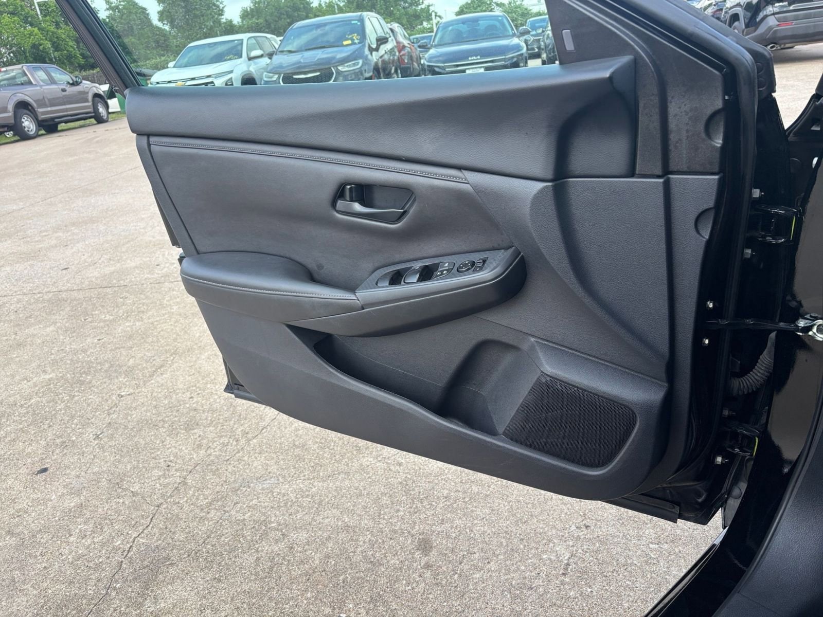 Thumbnail: 2025 Nissan Sentra - 18