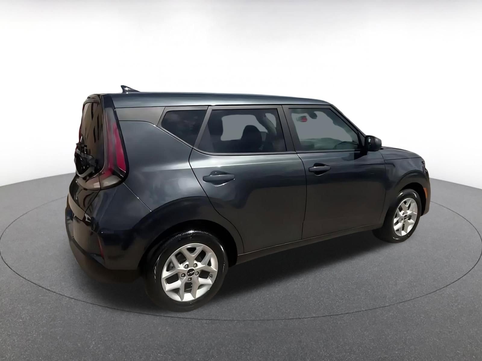 Thumbnail: 2025 Kia Soul - 14