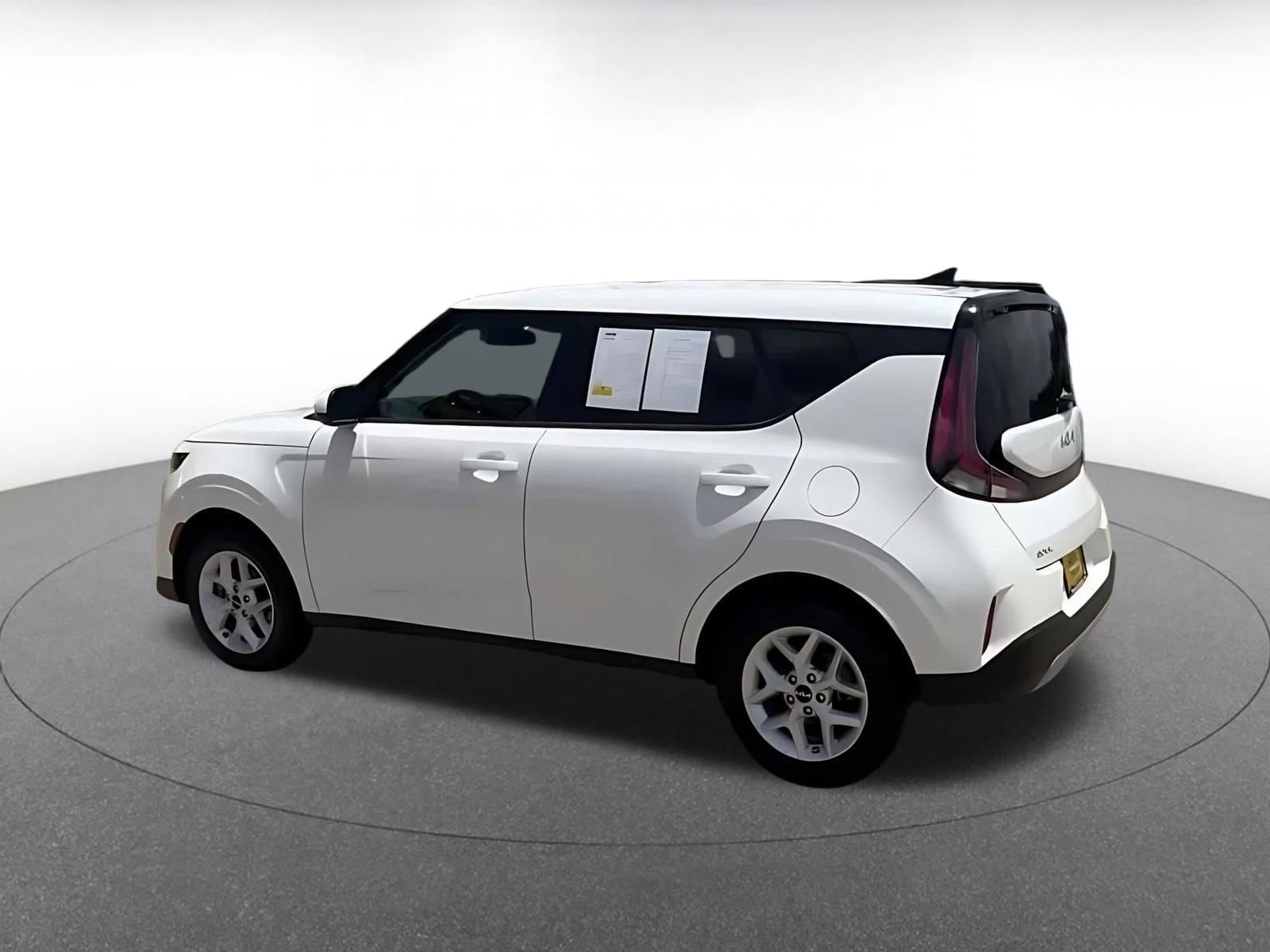 Thumbnail: 2025 Kia Soul - 10