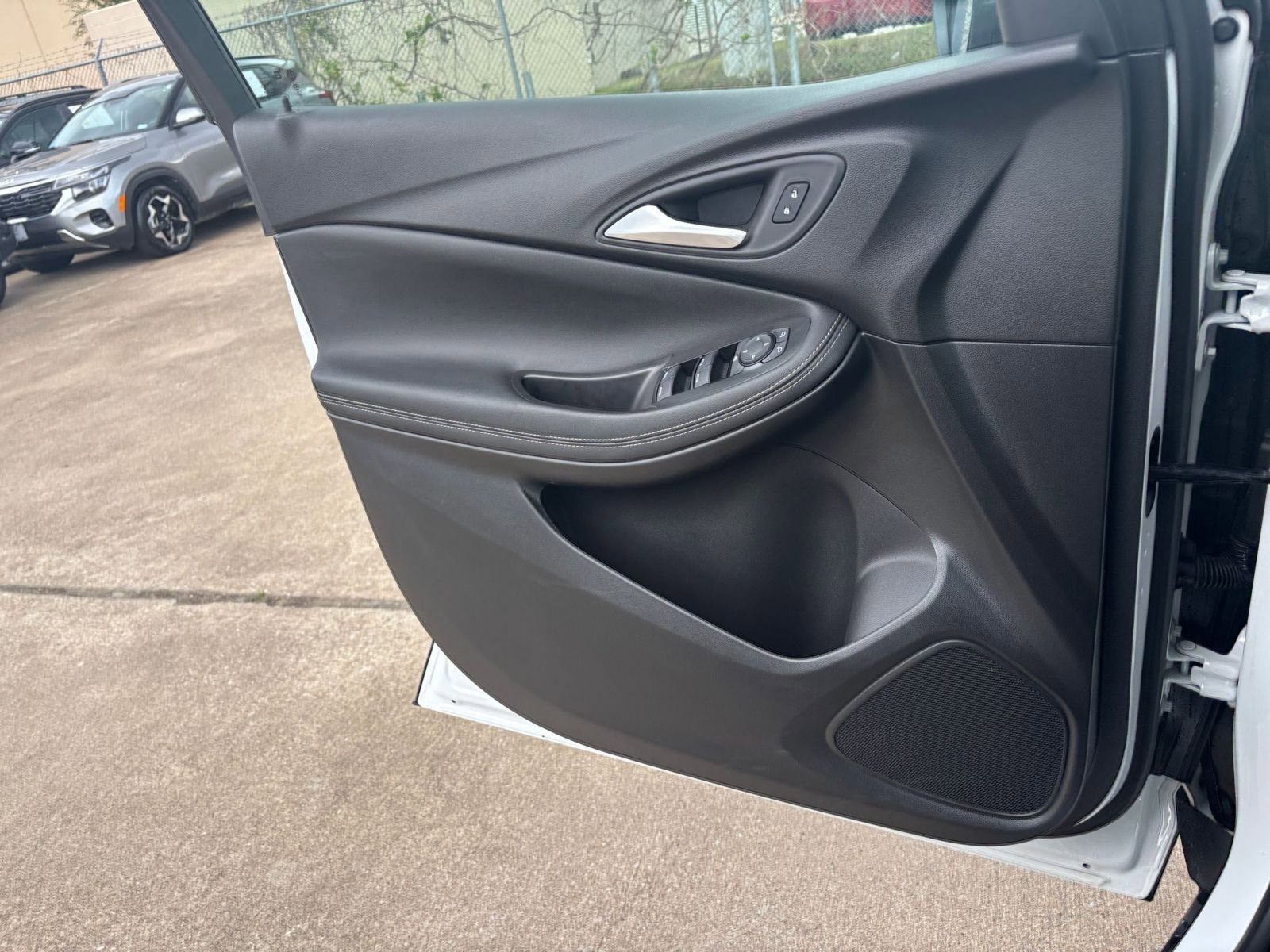 Thumbnail: 2025 Buick Encore GX - 20