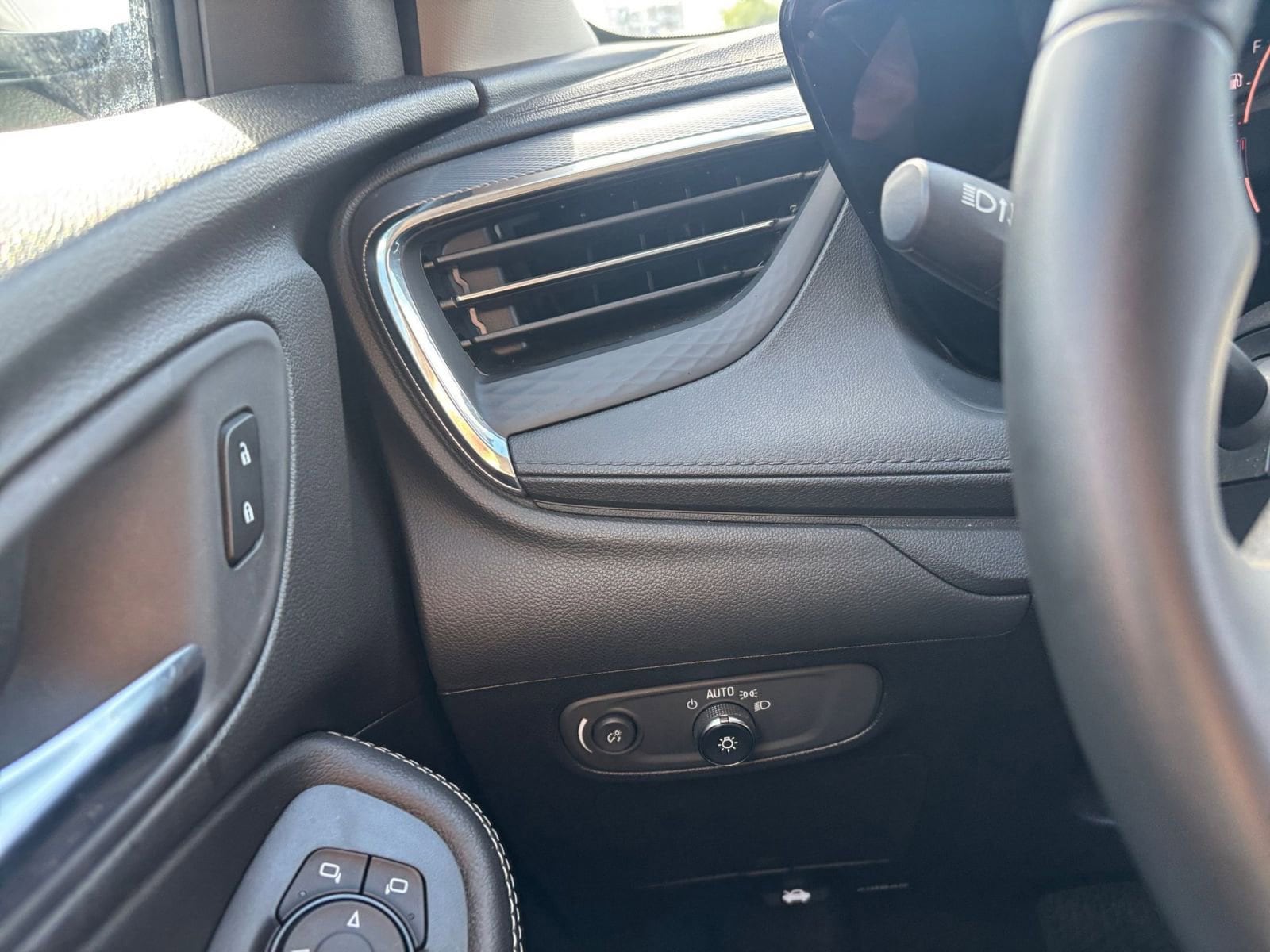 Thumbnail: 2025 Buick Encore GX - 33