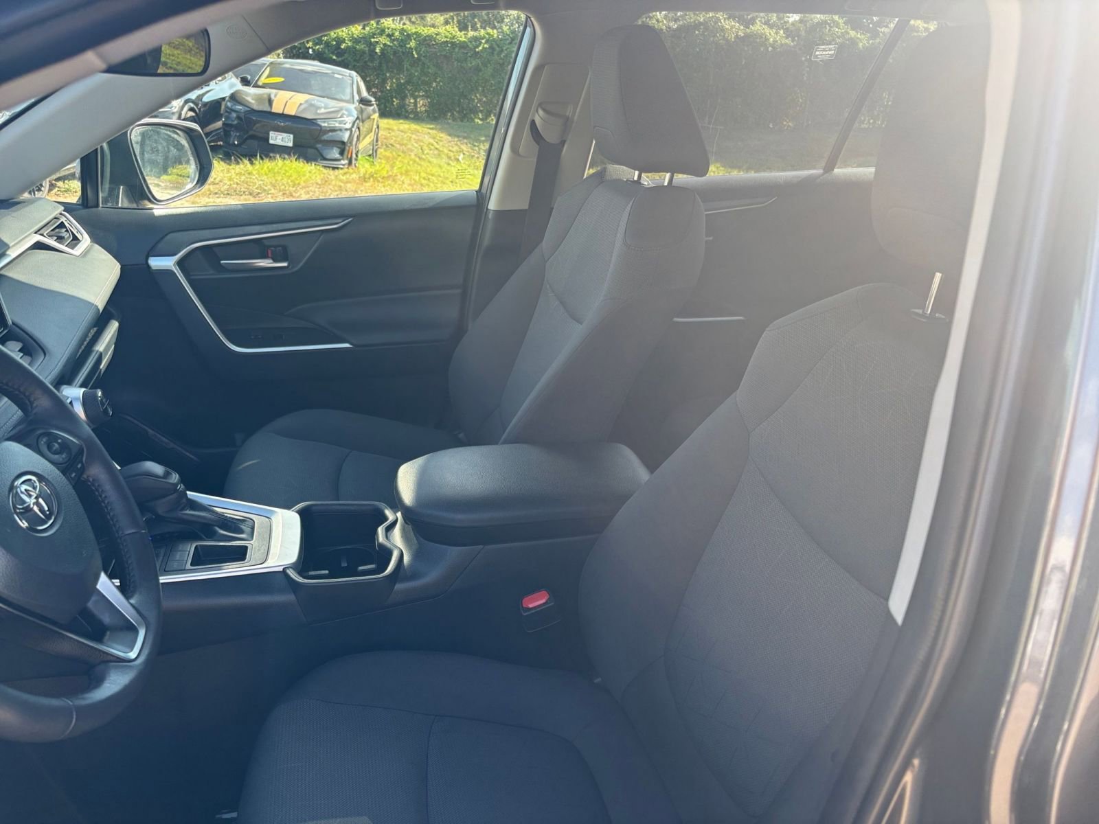 Thumbnail: 2025 Toyota RAV4 - 24