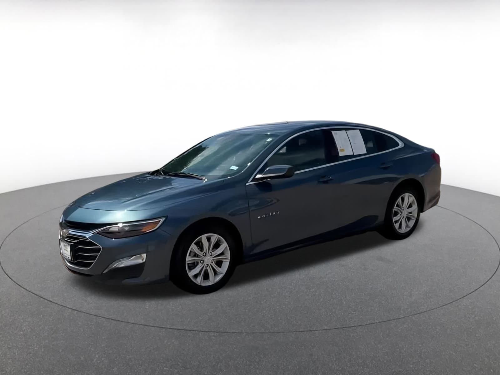 Thumbnail: 2024 Chevrolet Malibu - 8