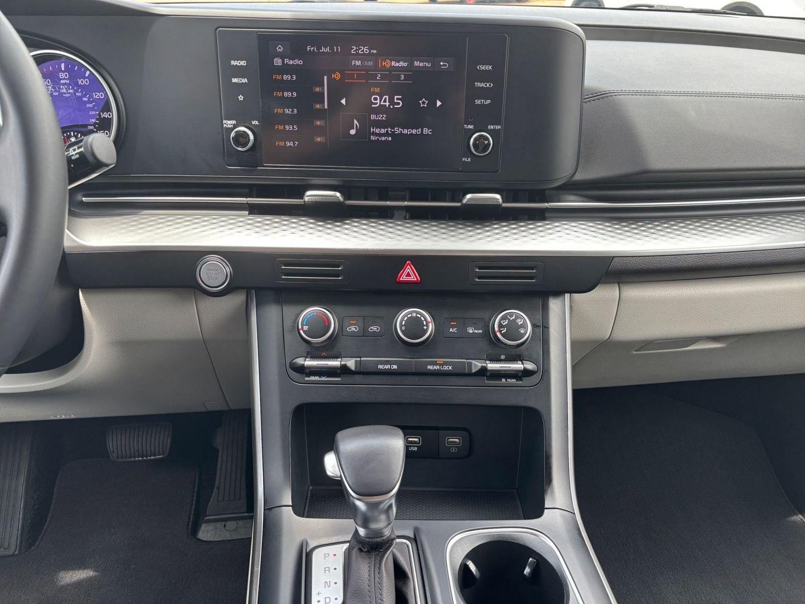 Thumbnail: 2024 Kia Carnival - 18