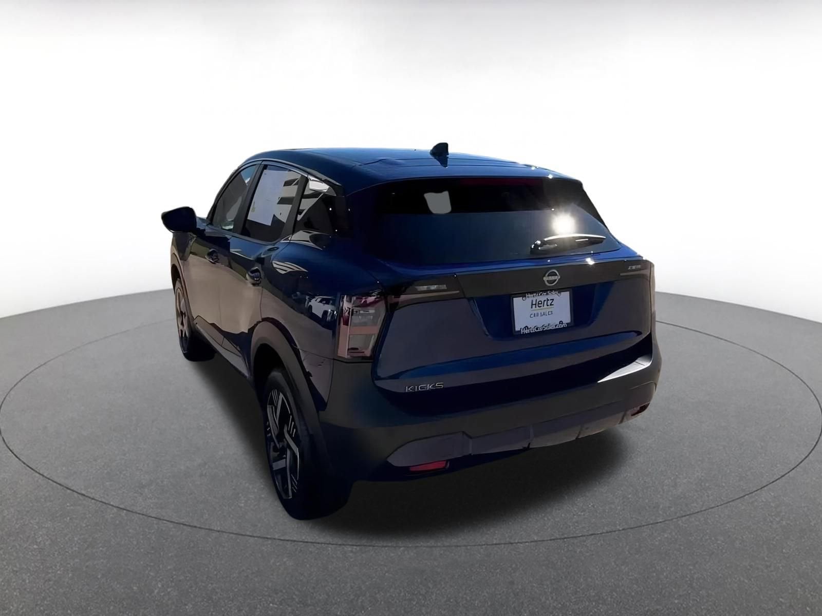 Thumbnail: 2025 Nissan Kicks - 11