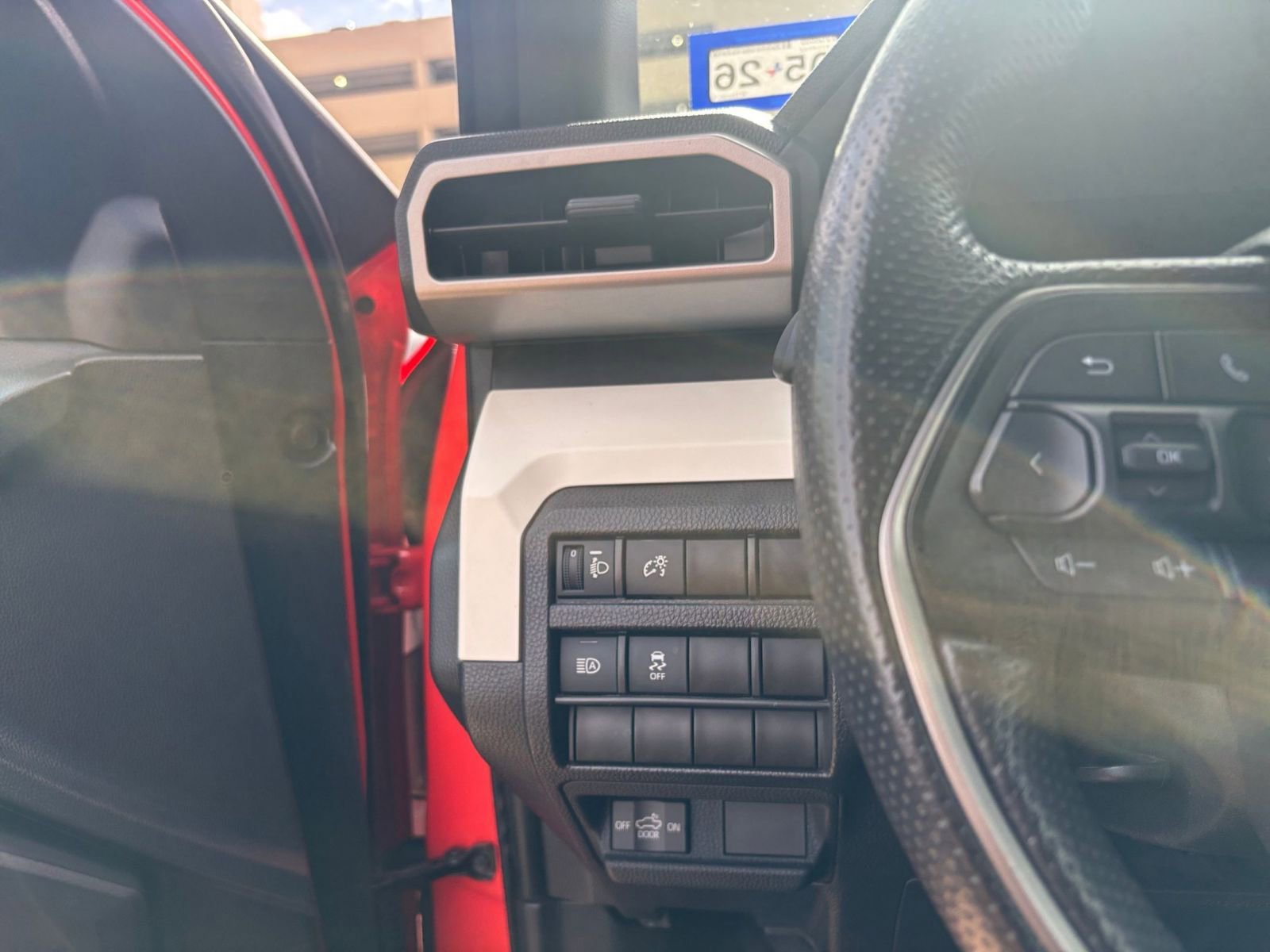 Thumbnail: 2024 Toyota Tacoma - 32