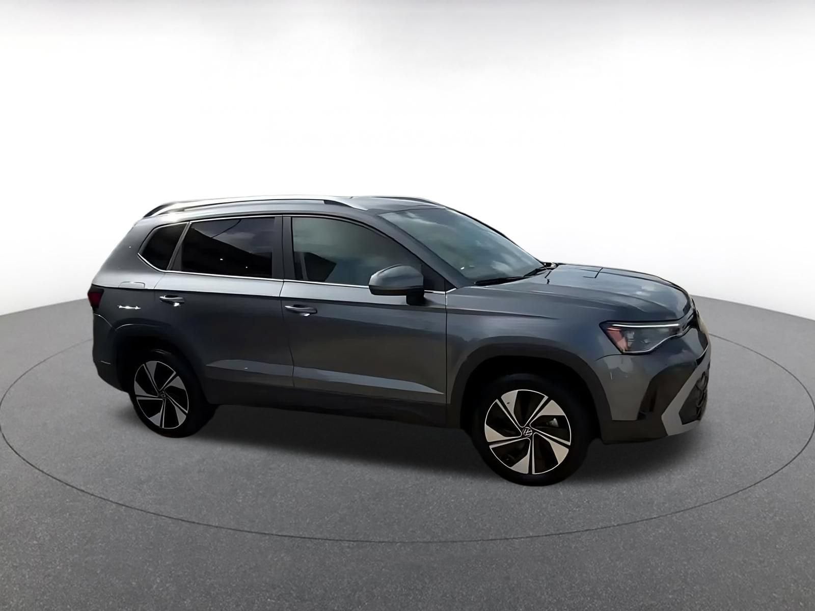 Thumbnail: 2026 Volkswagen Taos - 2