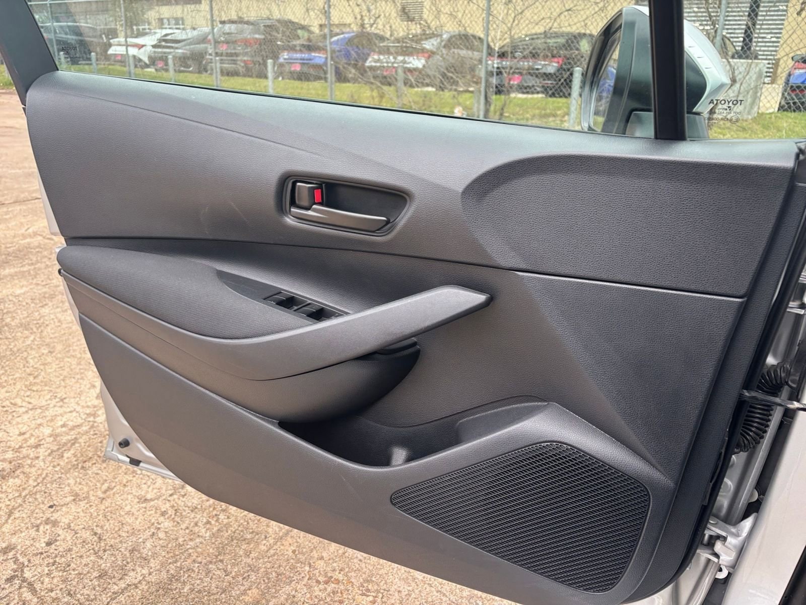 Thumbnail: 2025 Toyota Corolla - 20