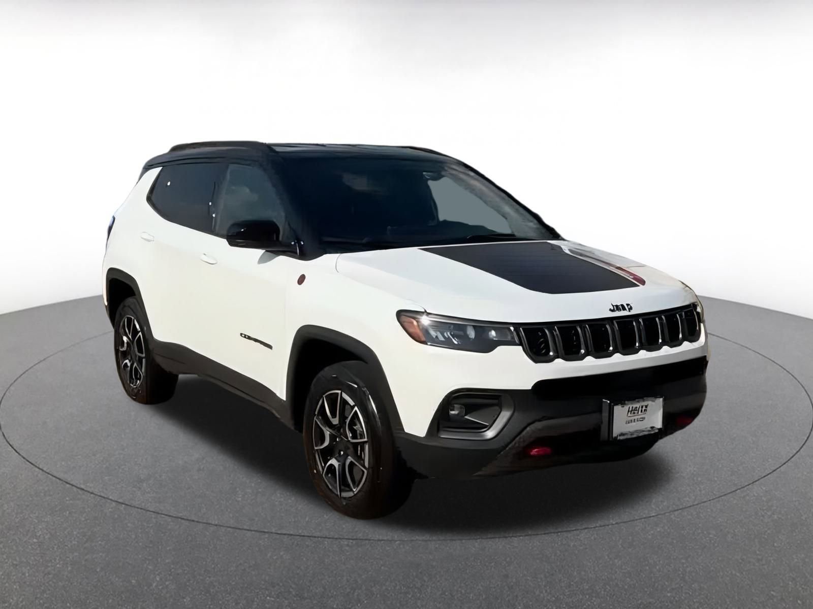 Thumbnail: 2025 Jeep Compass - 3