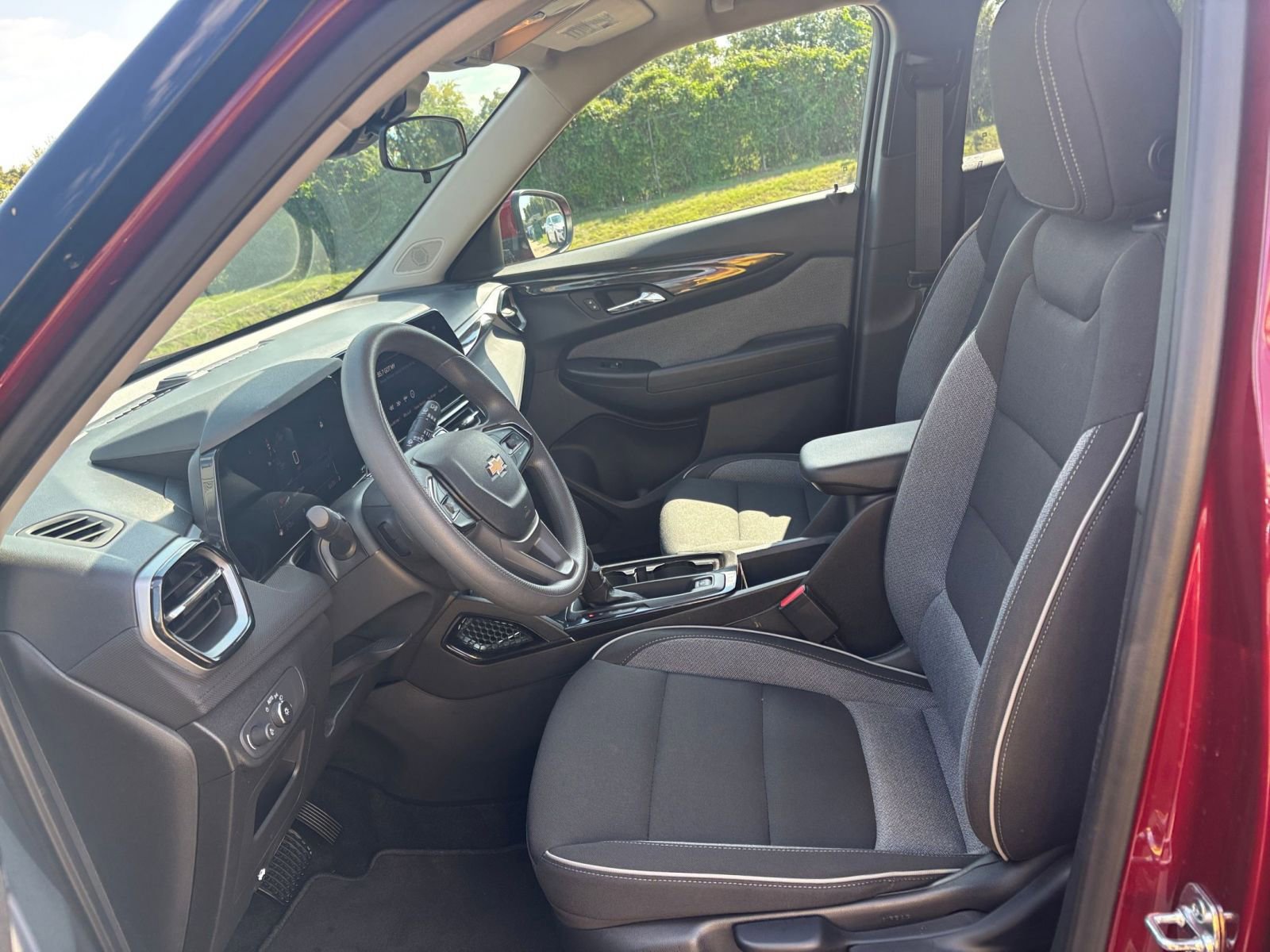 Thumbnail: 2025 Chevrolet TrailBlazer - 24