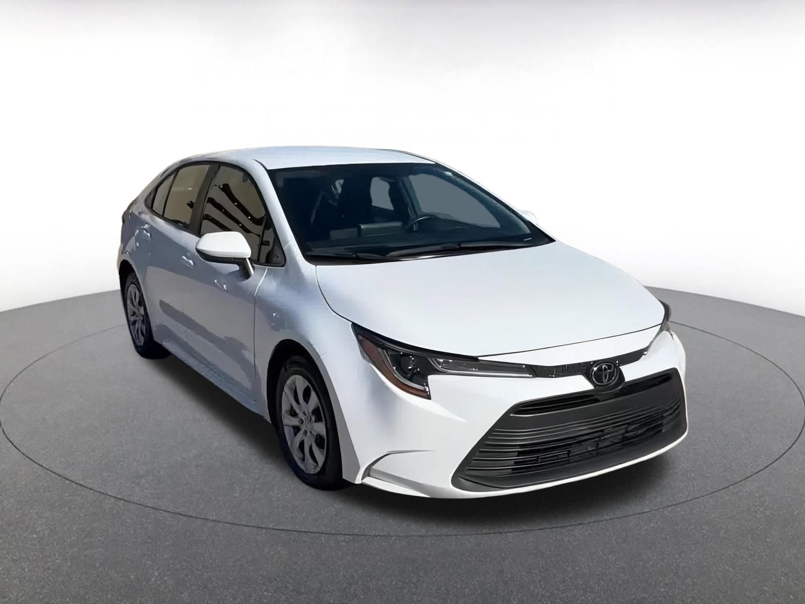 Thumbnail: 2024 Toyota Corolla - 3
