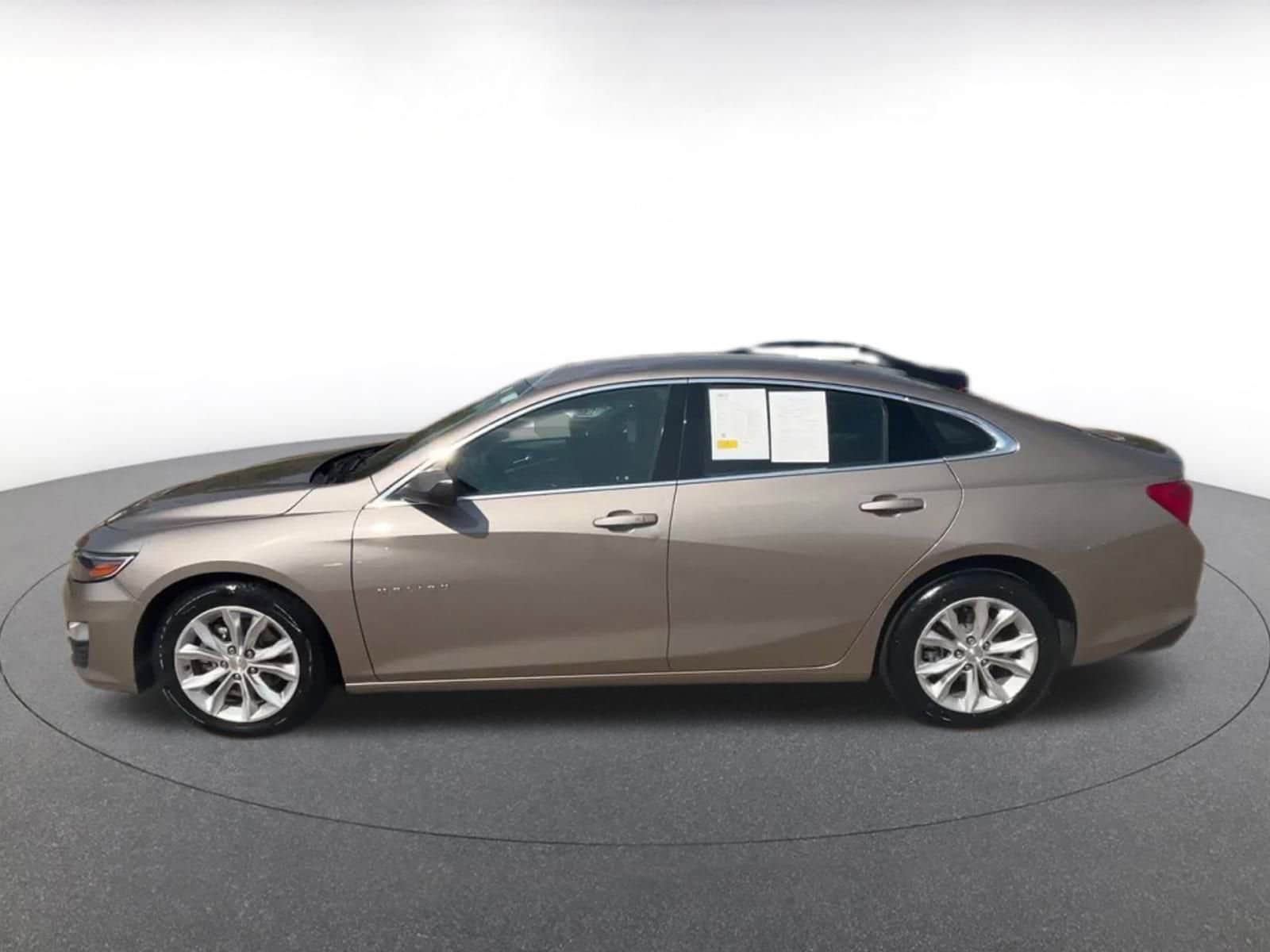 Thumbnail: 2023 Chevrolet Malibu - 8