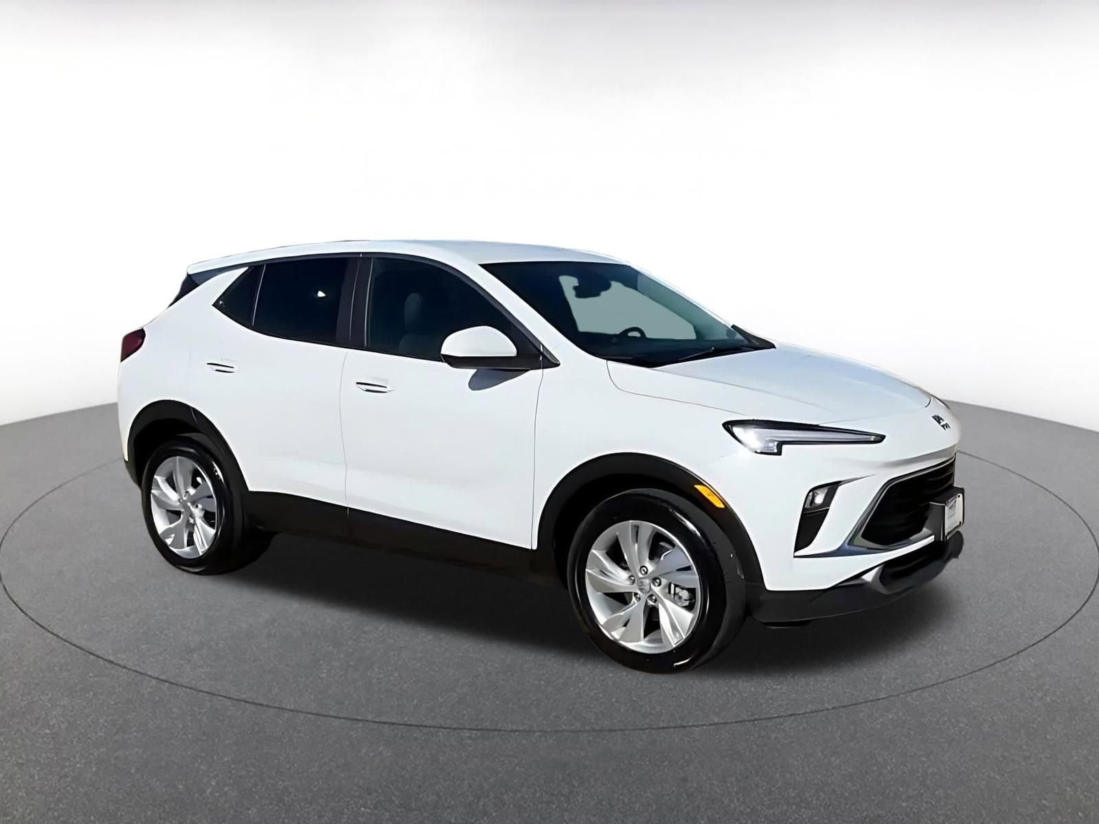 Thumbnail: 2025 Buick Encore GX - 2