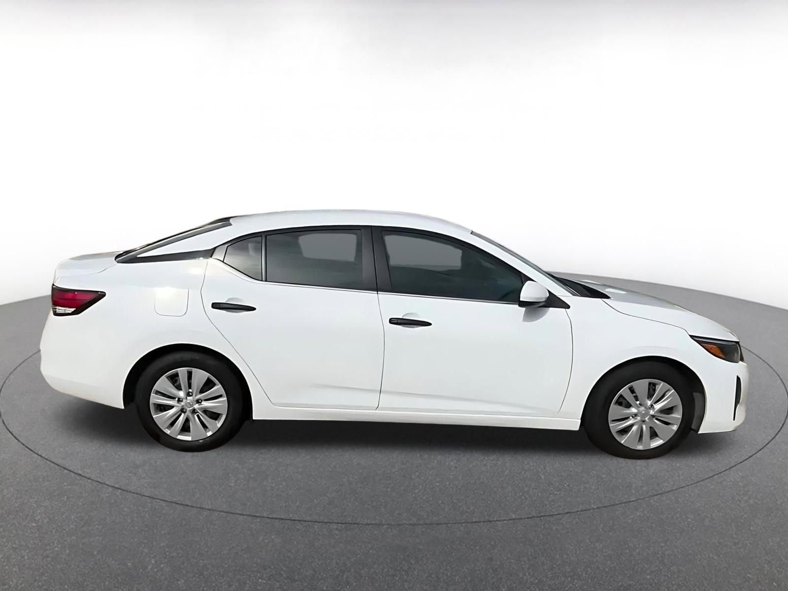 Thumbnail: 2025 Nissan Sentra - 16