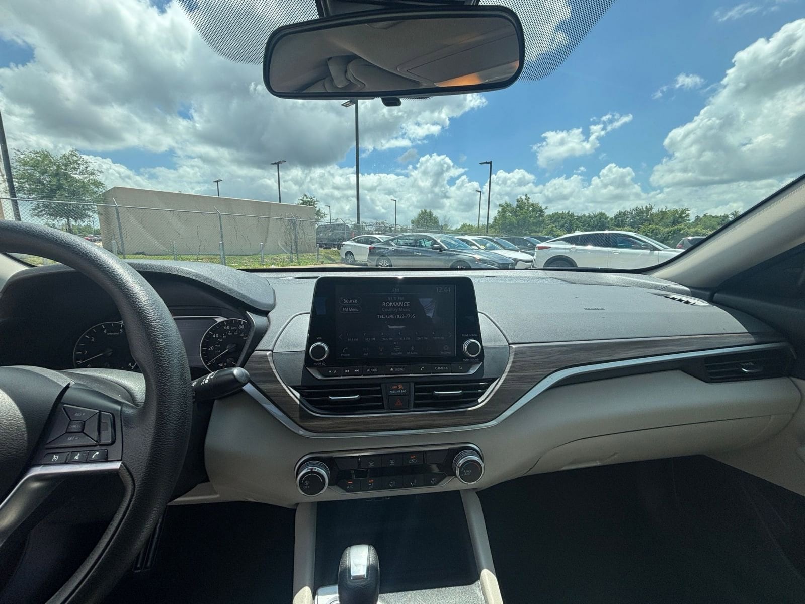 Thumbnail: 2025 Nissan Altima - 32