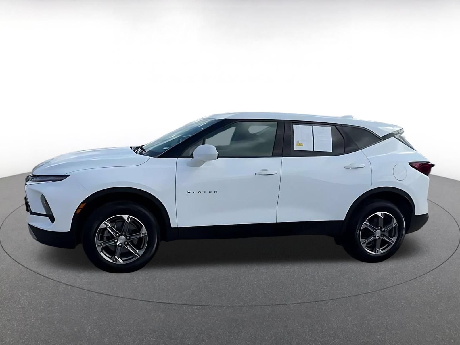 Thumbnail: 2026 Chevrolet Blazer - 8
