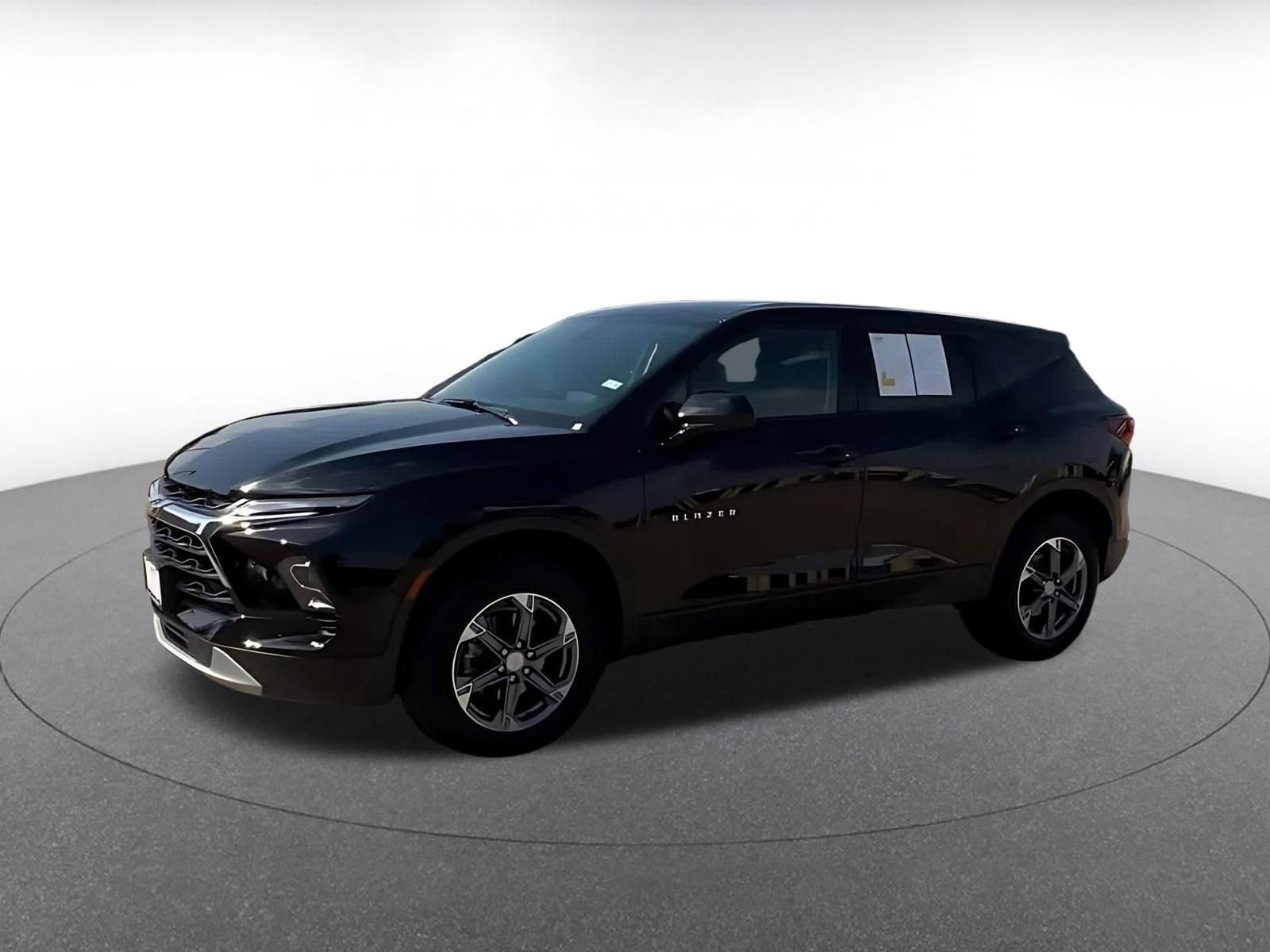 Thumbnail: 2025 Chevrolet Blazer - 8