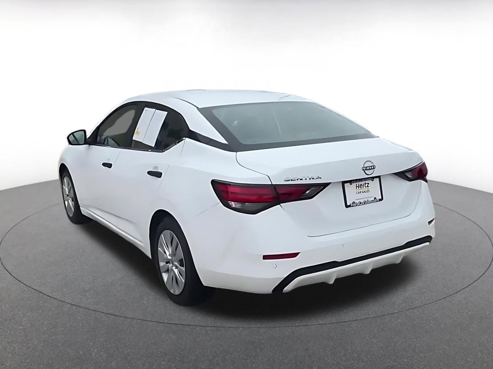 Thumbnail: 2025 Nissan Sentra - 11