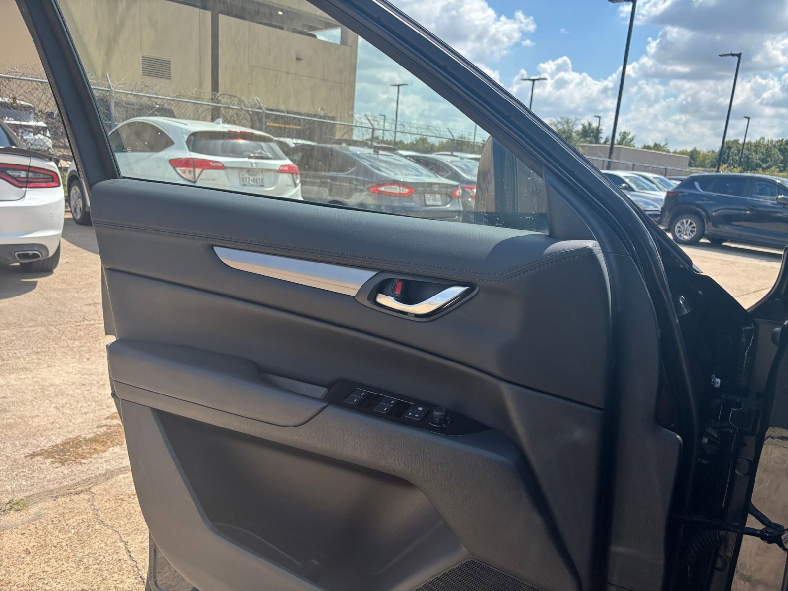 Thumbnail: 2025 Mazda CX-5 - 20