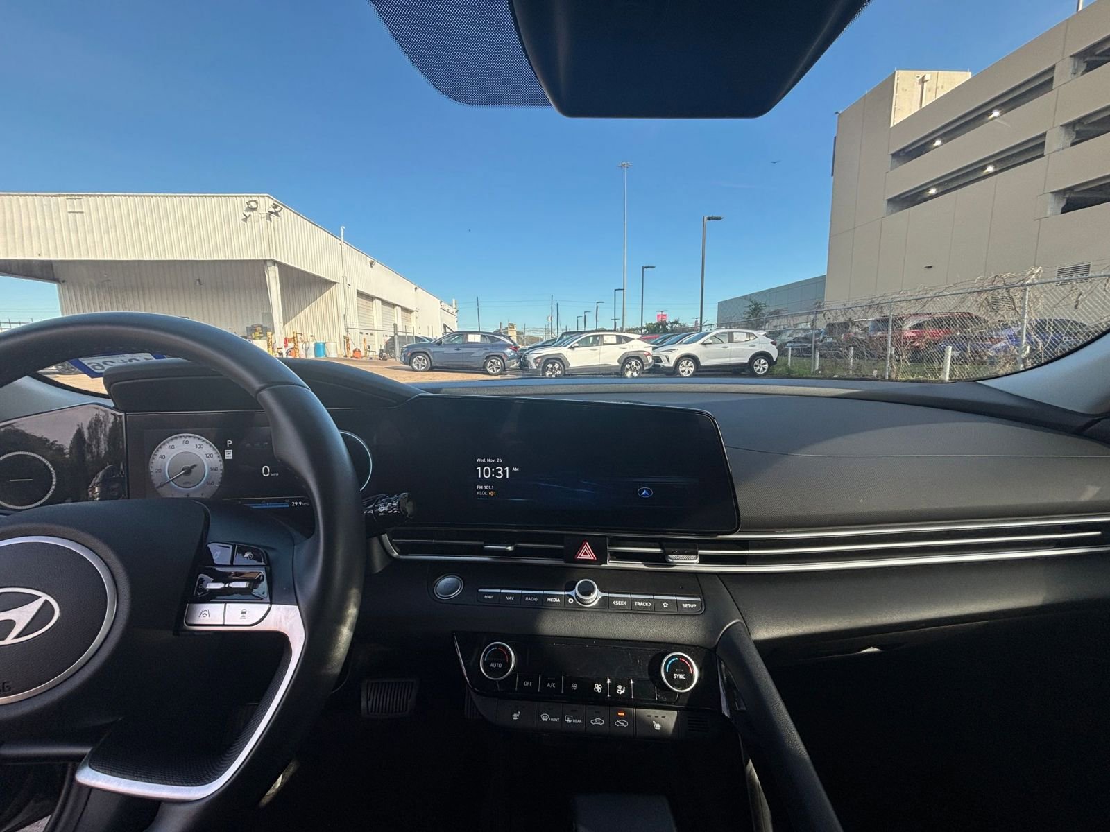 Thumbnail: 2025 Hyundai Elantra - 31