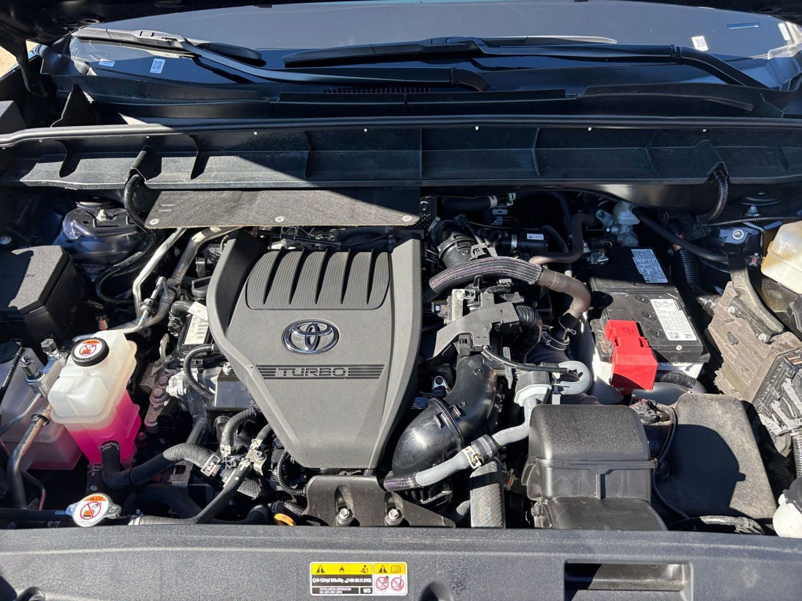 Thumbnail: 2025 Toyota Highlander - 35