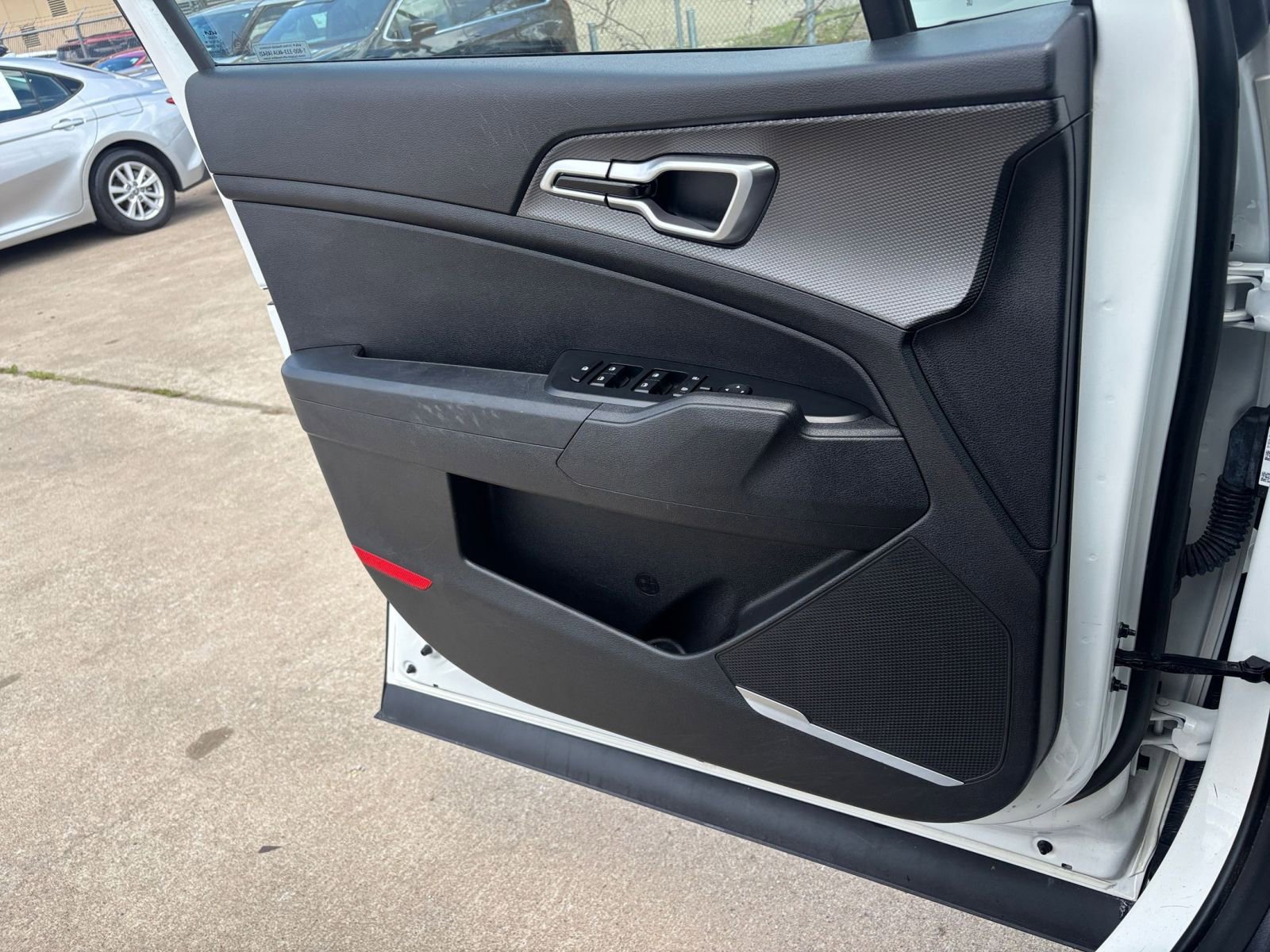 Thumbnail: 2025 Kia Sportage - 18