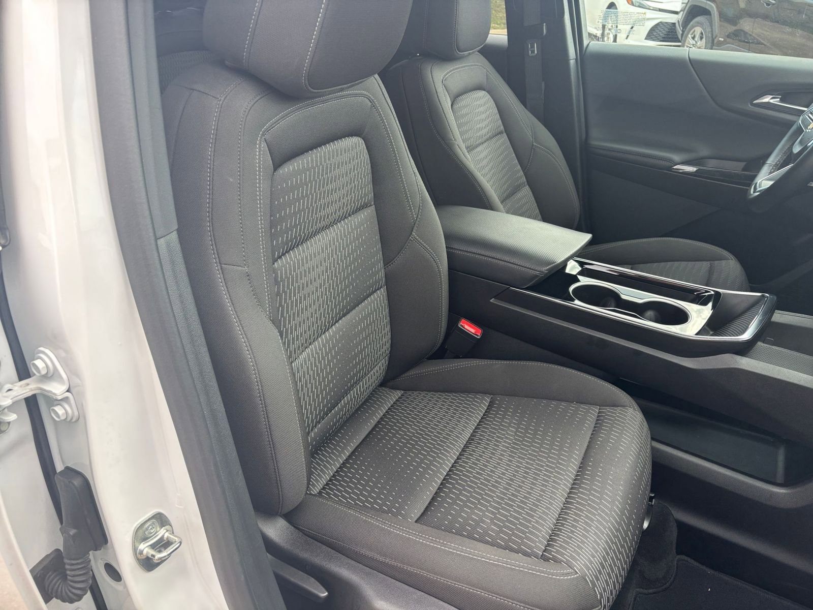 Thumbnail: 2025 Chevrolet Equinox - 34