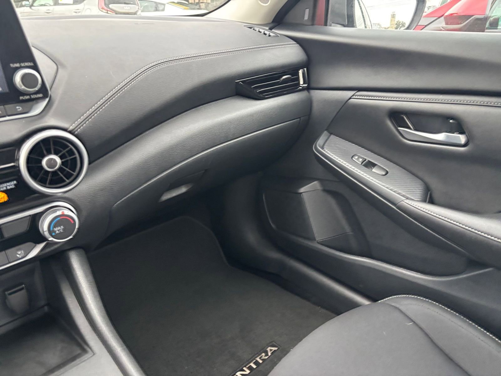 Thumbnail: 2025 Nissan Sentra - 33