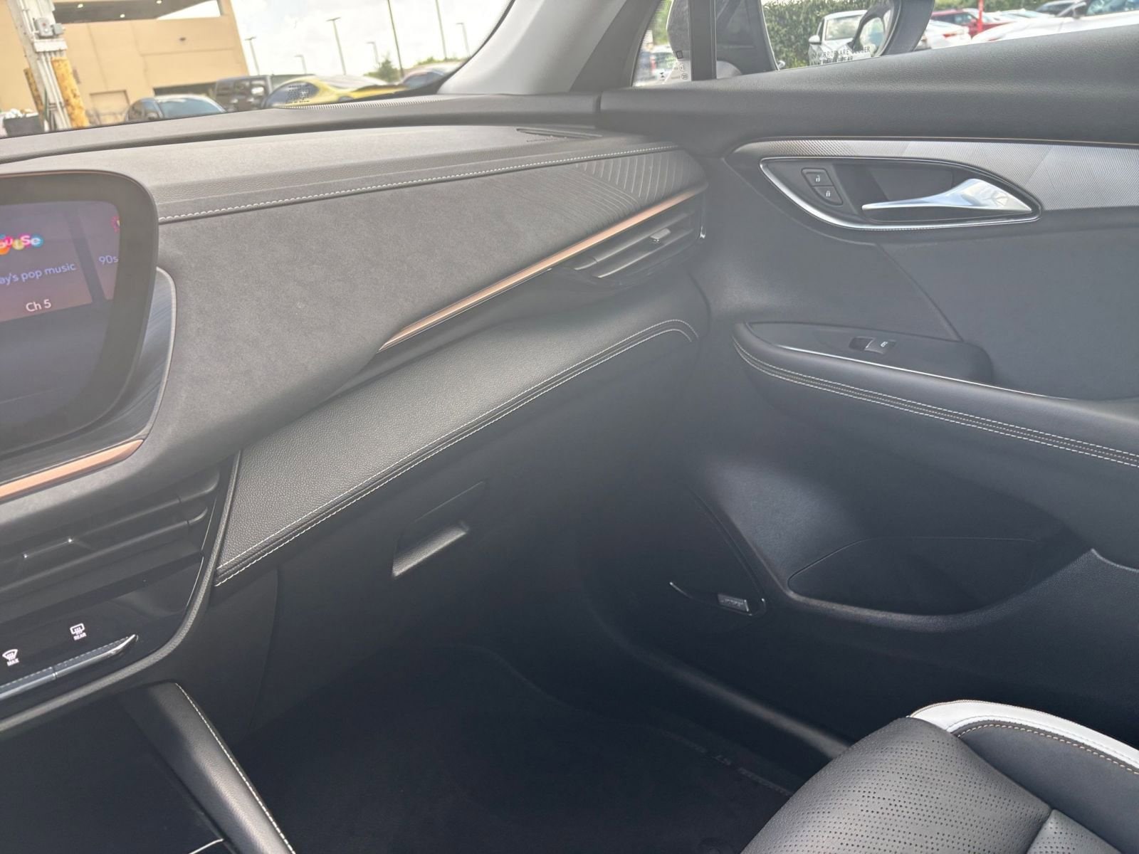 2024 Buick Envision Sport Touring 30