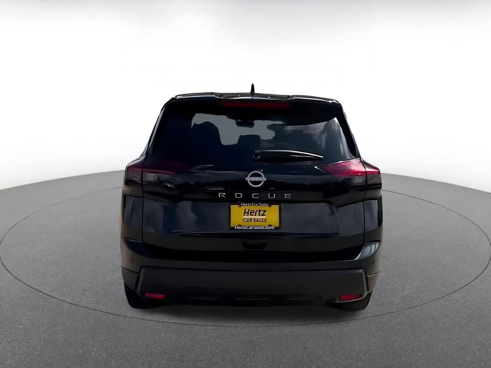 Thumbnail: 2025 Nissan Rogue - 12