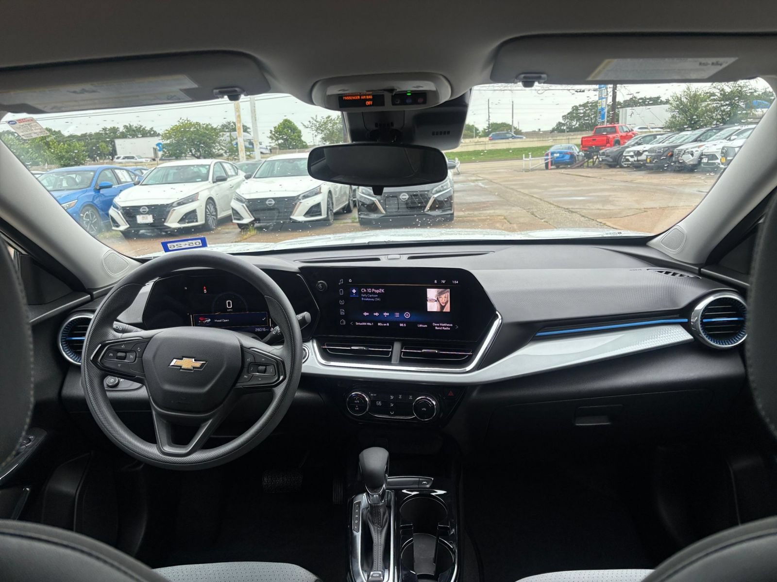 Thumbnail: 2025 Chevrolet Trax - 32
