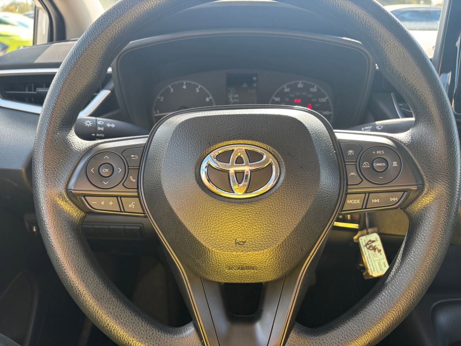 Thumbnail: 2025 Toyota Corolla - 25