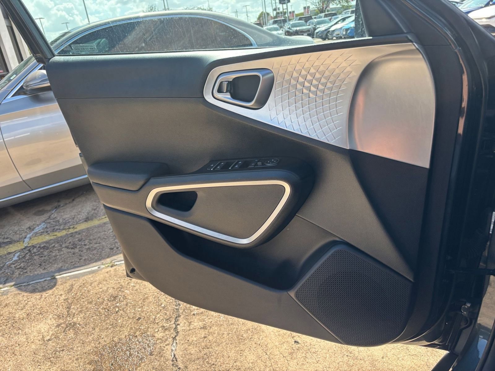 Thumbnail: 2025 Kia Soul - 18