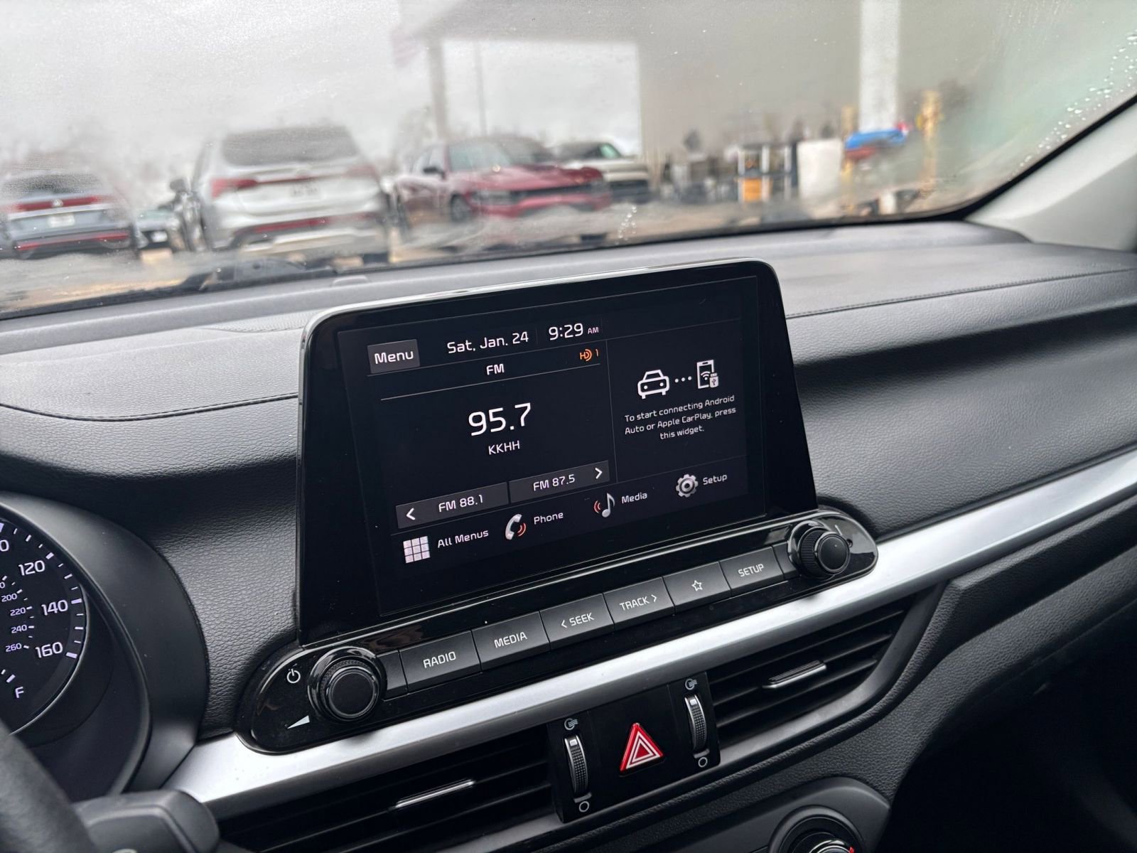 Thumbnail: 2023 Kia Forte - 20