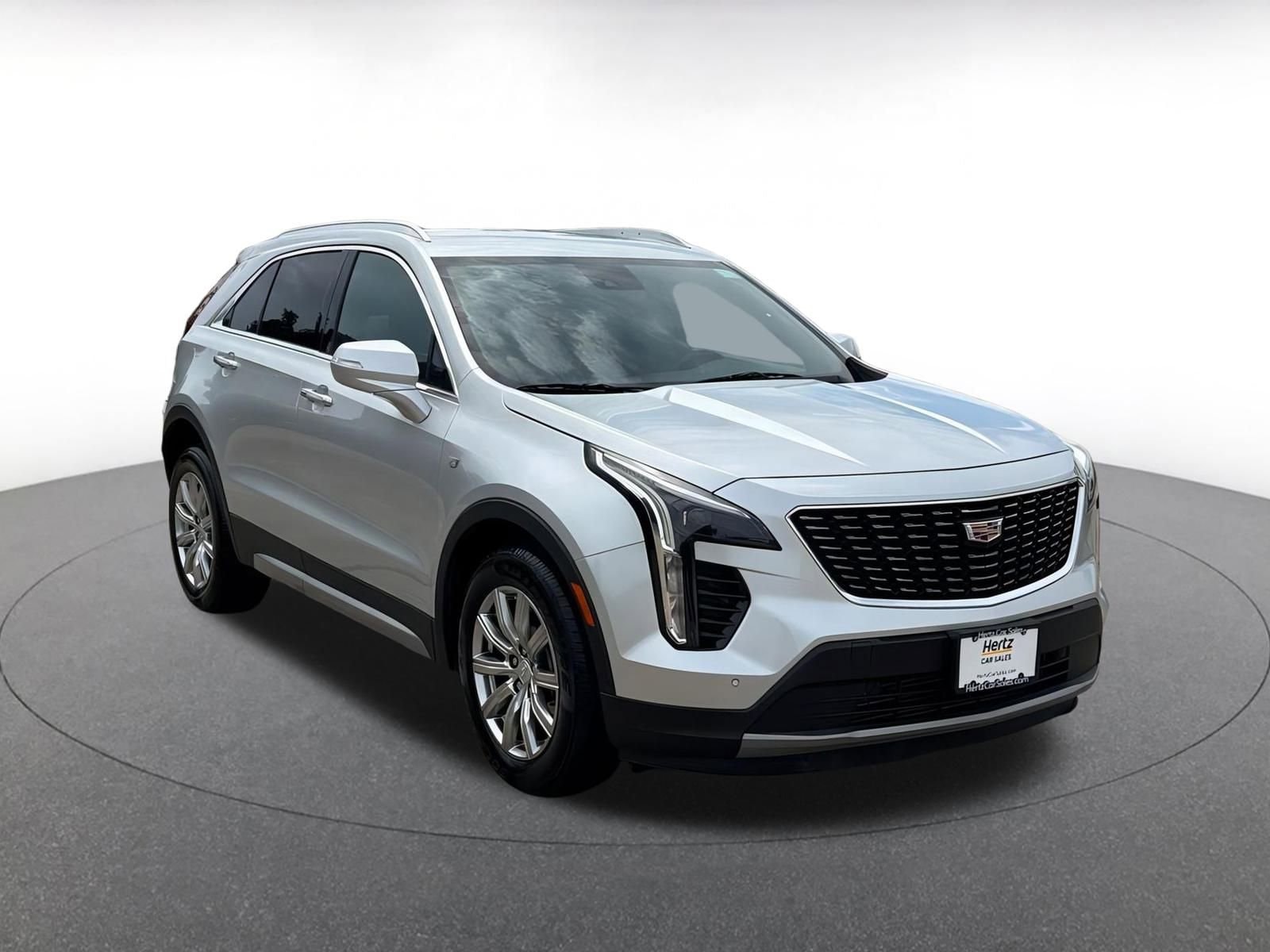 Thumbnail: 2022 Cadillac XT4 - 1