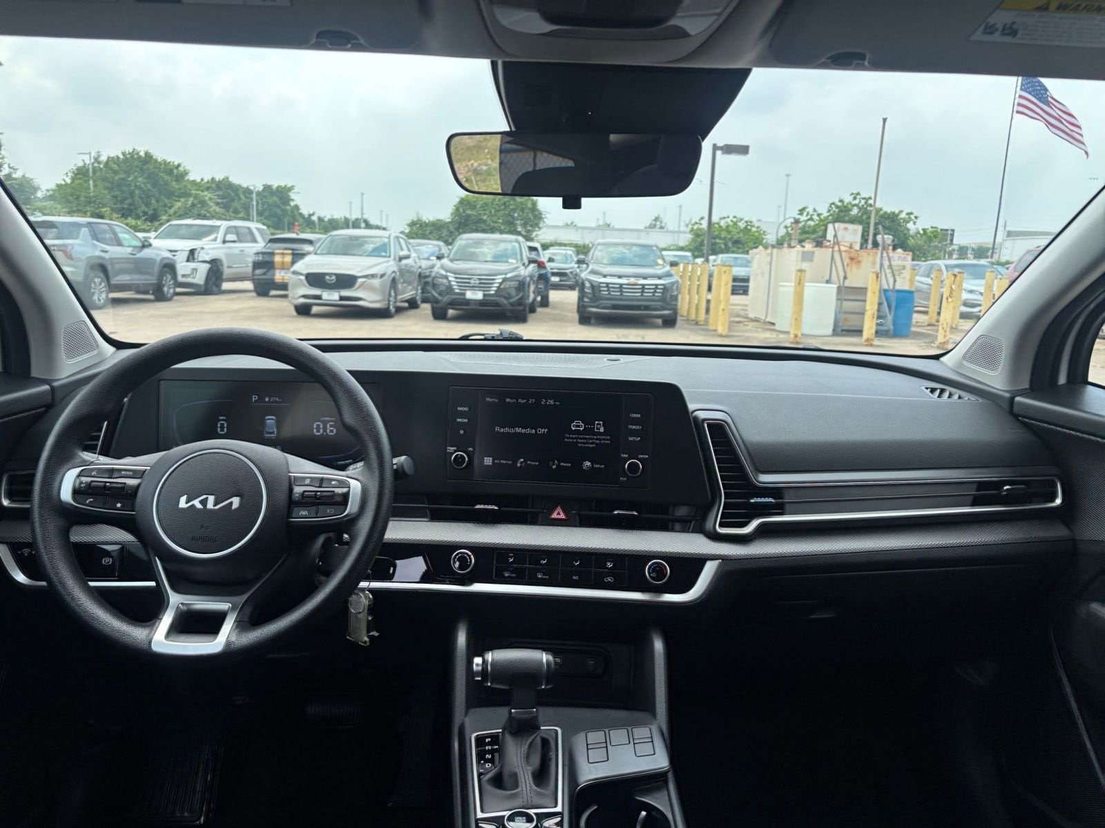 Thumbnail: 2025 Kia Sportage - 32