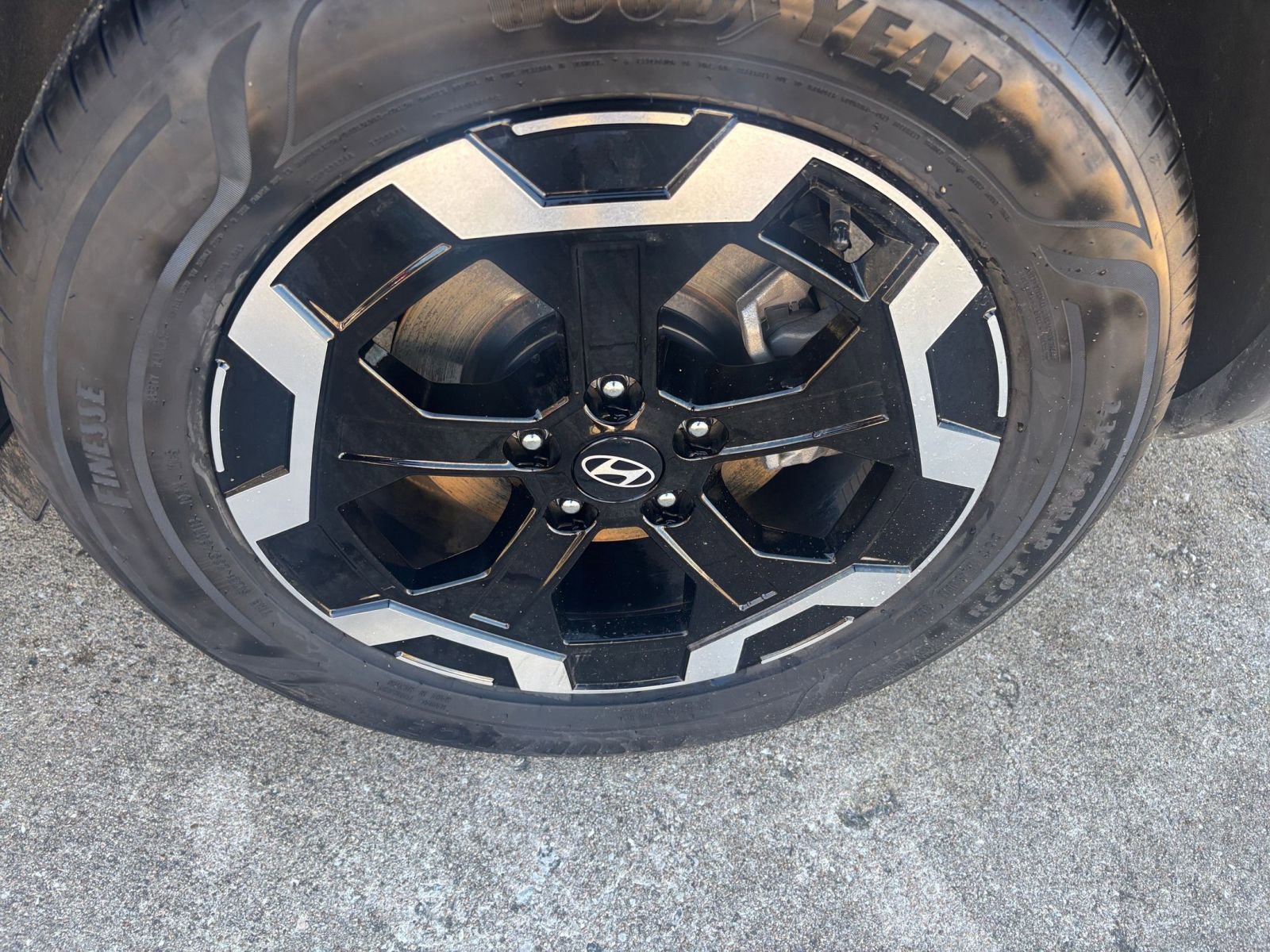 Thumbnail: 2025 Hyundai Santa Fe - 28