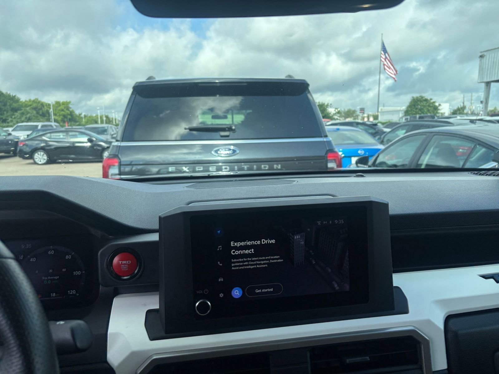 Thumbnail: 2024 Toyota Tacoma - 14