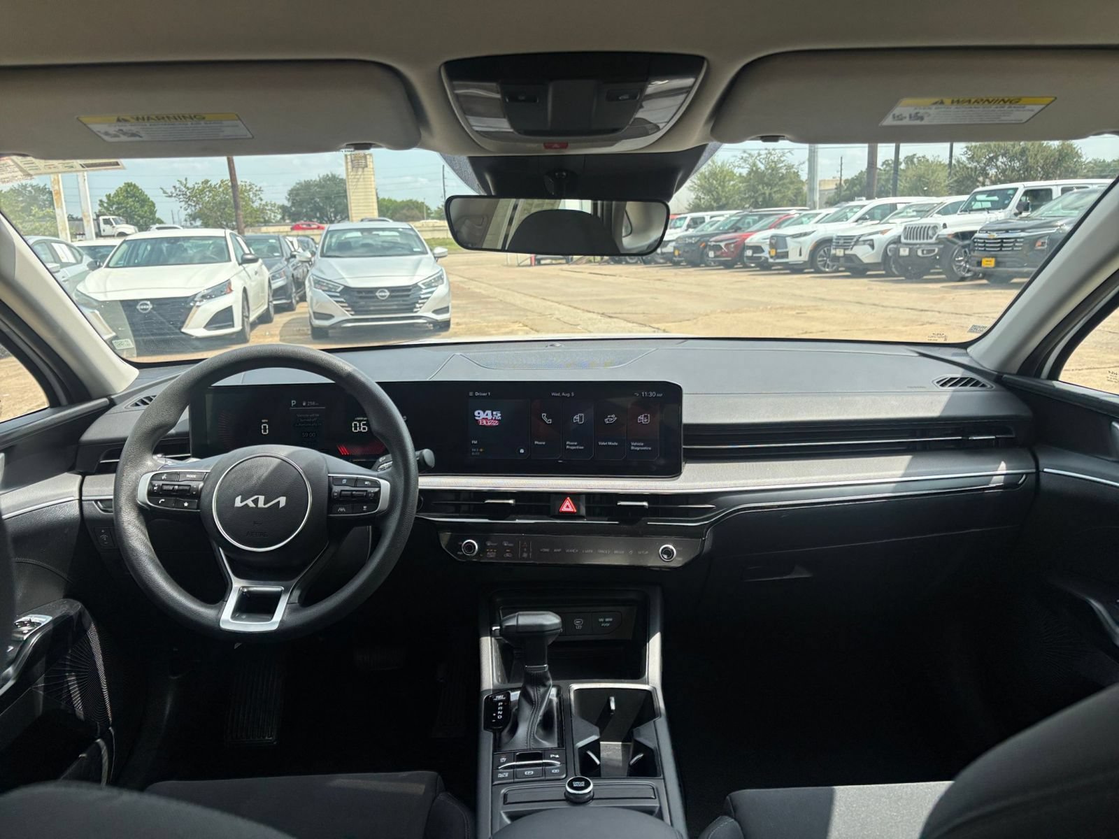 Thumbnail: 2025 Kia K5 - 32