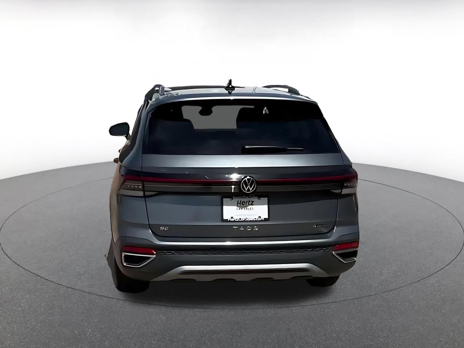 Thumbnail: 2026 Volkswagen Taos - 10