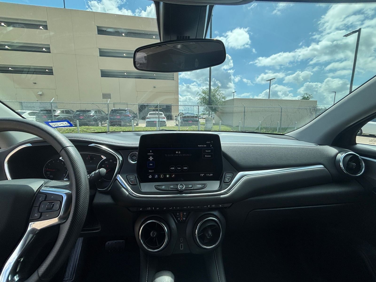 Thumbnail: 2025 Chevrolet Blazer - 32