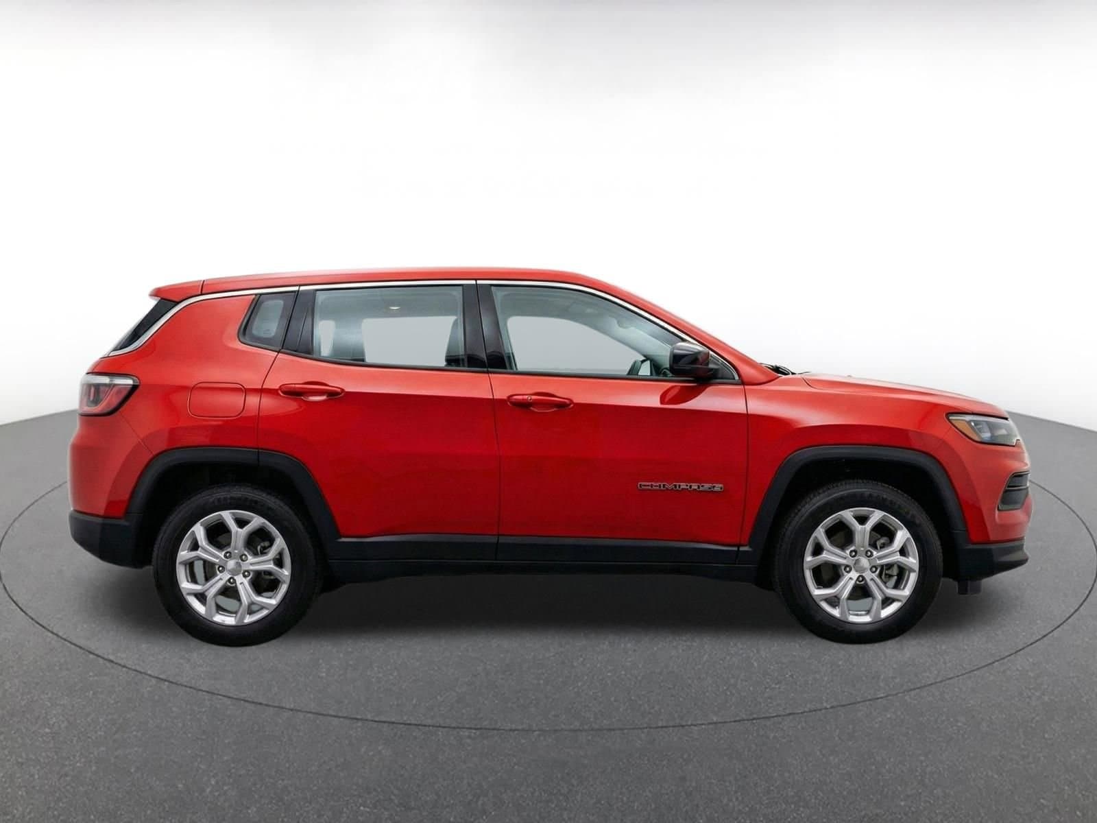 Thumbnail: 2025 Jeep Compass - 10