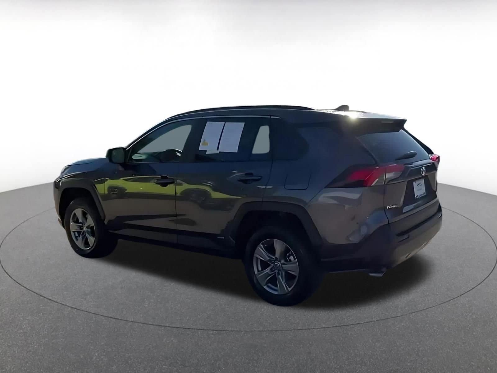 Thumbnail: 2025 Toyota RAV4 - 15